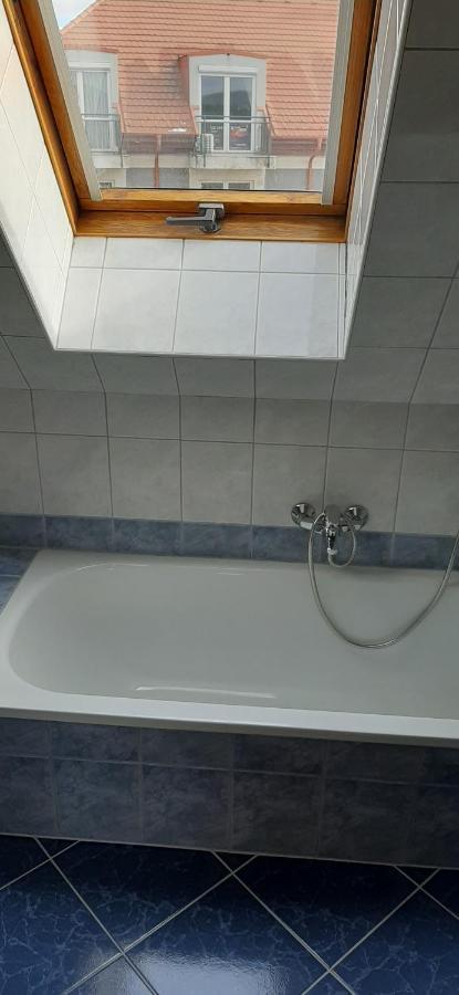 Napko Apartman Sopron Esterno foto